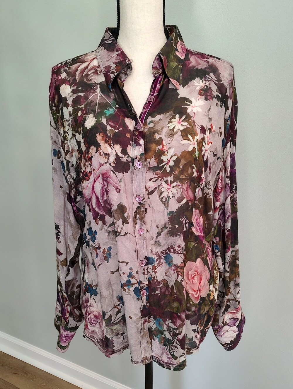 Georg Roth Los Angeles Dark Romantic Goth Floral Rose Button Down Shirt Viscose